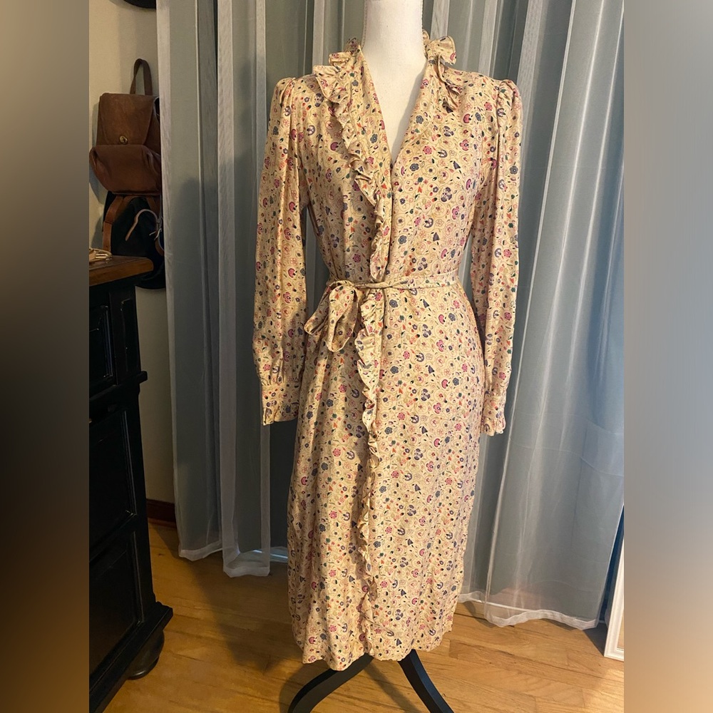 Vintage 80’s silk paisley floral button front ruffled maxi dress